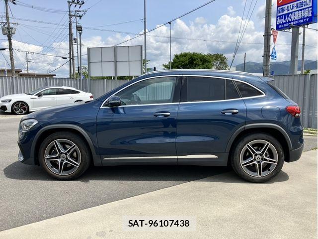 Mercedes Benz GLA-CLASS 2023-06 6815906-16