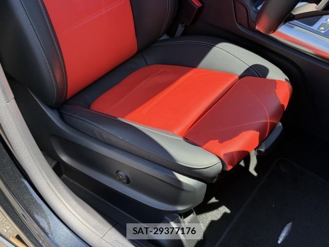 Mercedes Benz GLA-CLASS 2023-11 6815909-12