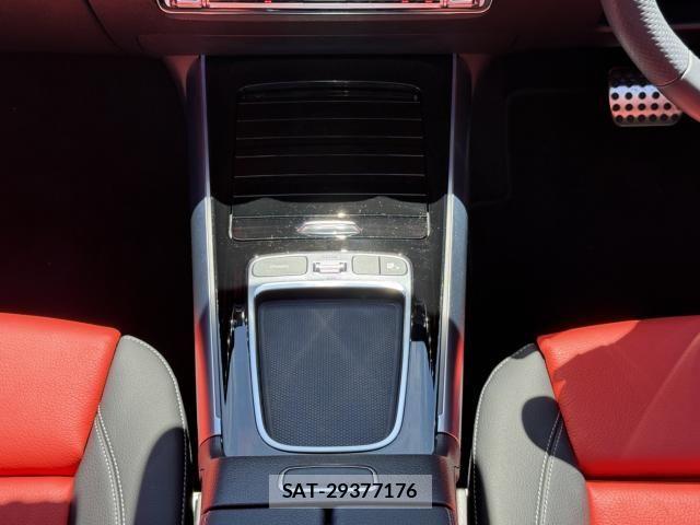 Mercedes Benz GLA-CLASS 2023-11 6815909-18