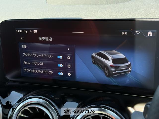 Mercedes Benz GLA-CLASS 2023-11 6815909-28
