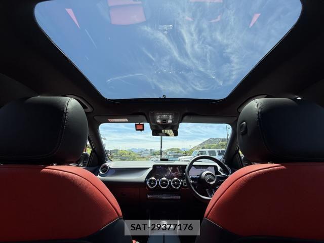 Mercedes Benz GLA-CLASS 2023-11 6815909-4