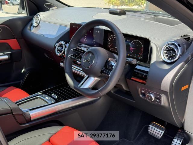 Mercedes Benz GLA-CLASS 2023-11 6815909-6