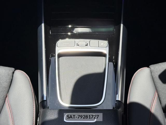 Mercedes Benz GLA-CLASS 2024-06 6815908-9