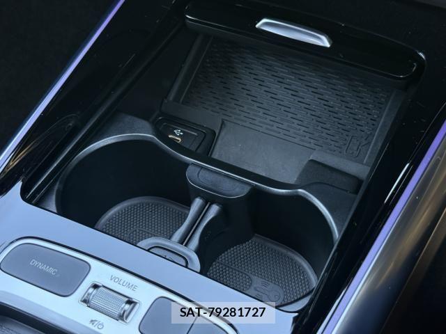 Mercedes Benz GLA-CLASS 2024-06 6815908-12