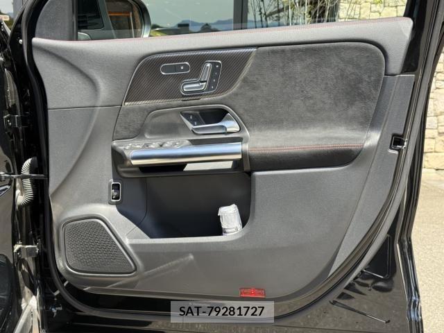 Mercedes Benz GLA-CLASS 2024-06 6815908-23