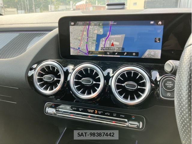 Mercedes Benz GLA-CLASS 2022-03 6815902-6