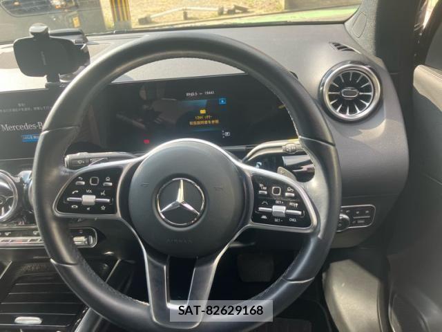 Mercedes Benz GLA-CLASS 2023-08 6815911-10