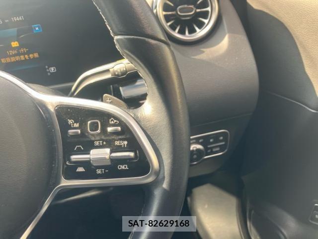 Mercedes Benz GLA-CLASS 2023-08 6815911-12