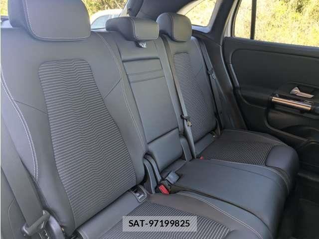 Mercedes Benz GLA-CLASS 2020-09 6815915-12