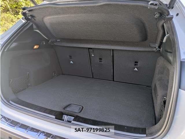 Mercedes Benz GLA-CLASS 2020-09 6815915-13
