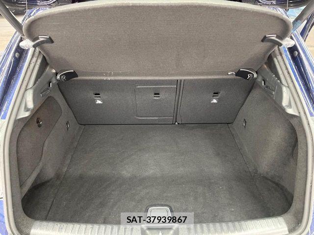 Mercedes Benz GLA-CLASS 2017-10 6908319-12