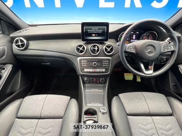 Mercedes Benz GLA-CLASS 2017-10 6908319-1