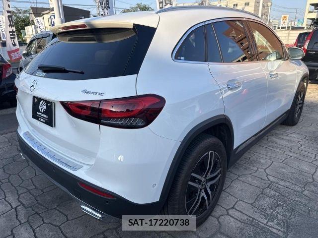 Mercedes Benz GLA-CLASS 2021-07 6908317-18
