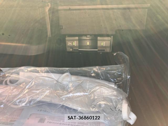 Mercedes Benz GLA-CLASS 2020-08 6908318-24