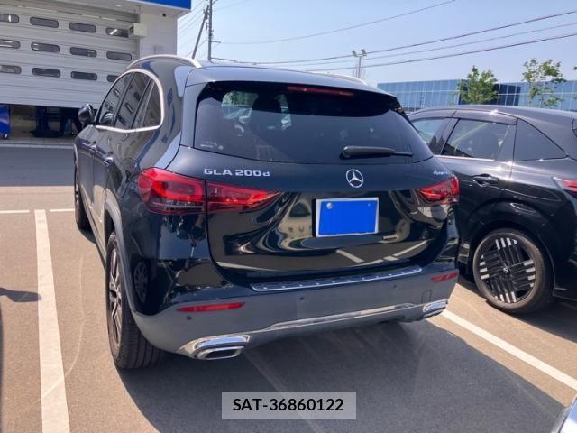 Mercedes Benz GLA-CLASS 2020-08 6908318-3
