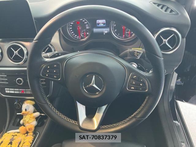 Mercedes Benz GLA-CLASS 2017-11 6908320-12
