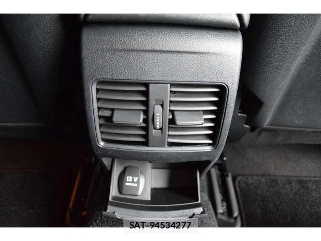 Mercedes Benz GLA-CLASS 2017-11 6995599-17