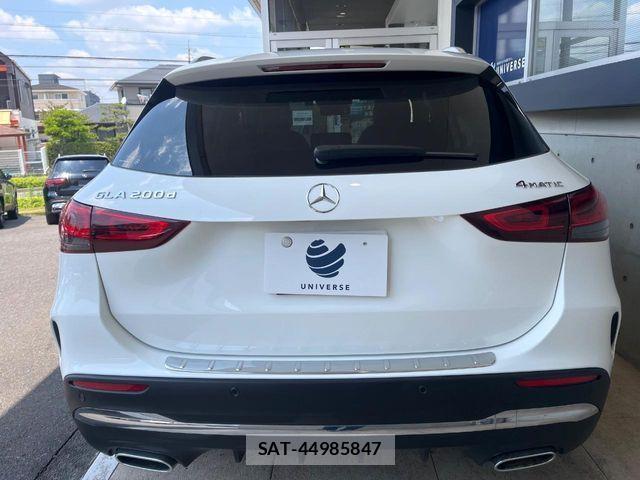 Mercedes Benz GLA-CLASS 2021-01 6995597-14