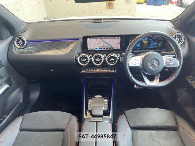 Mercedes Benz GLA-CLASS 2021-01 6995597-1