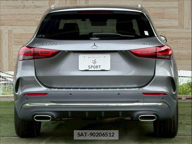 Mercedes Benz GLA-CLASS 2020-09 7020883-13