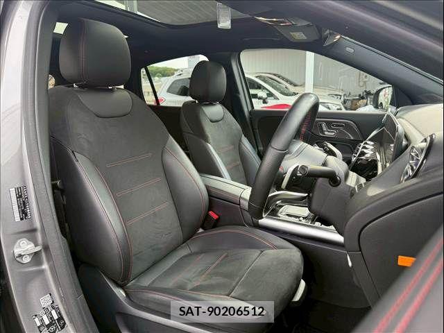 Mercedes Benz GLA-CLASS 2020-09 7020883-6