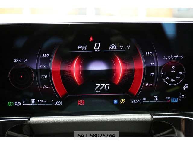 Mercedes Benz GLA-CLASS 2025-01 7020877-16