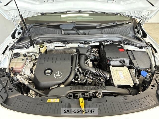 Mercedes Benz GLA-CLASS 2022-12 7020880-29