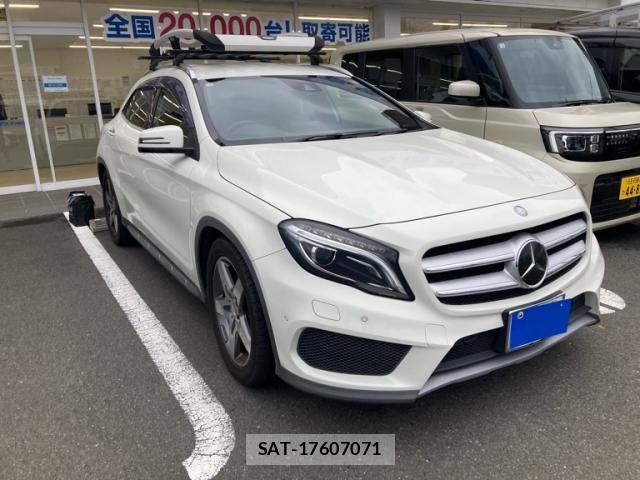 Mercedes Benz GLA-CLASS 2016-04 7059505-2