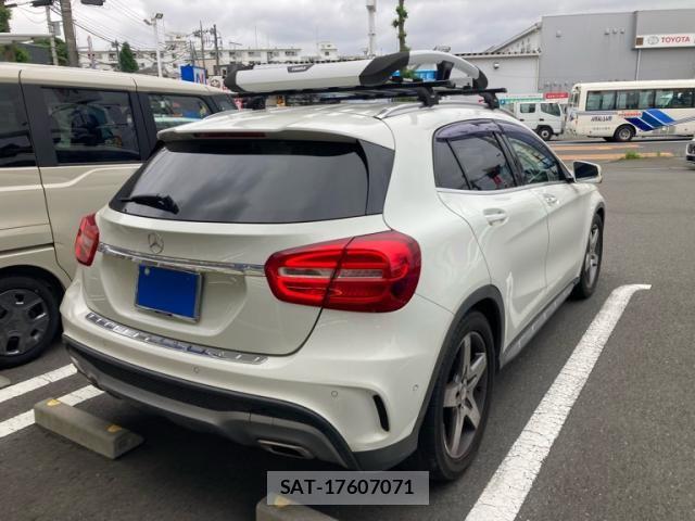Mercedes Benz GLA-CLASS 2016-04 7059505-4