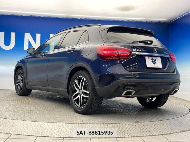 Mercedes Benz GLA-CLASS 2018-03 7059503-18
