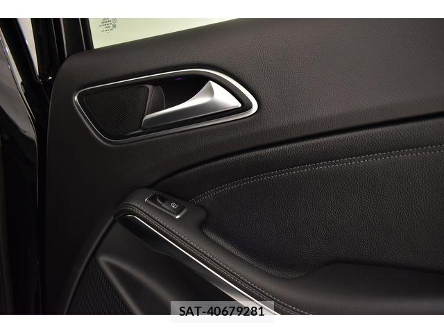 Mercedes Benz GLA-CLASS 2019-11 7059500-12