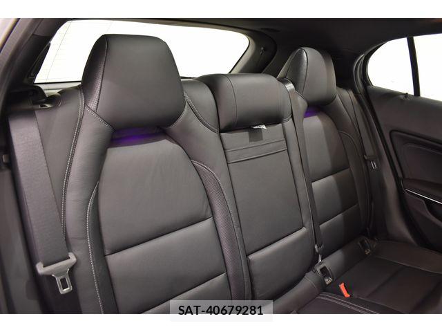 Mercedes Benz GLA-CLASS 2019-11 7059500-13