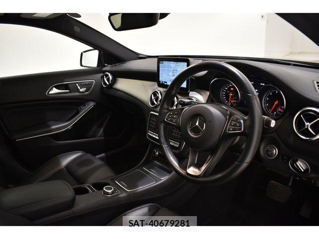 Mercedes Benz GLA-CLASS 2019-11 7059500-1