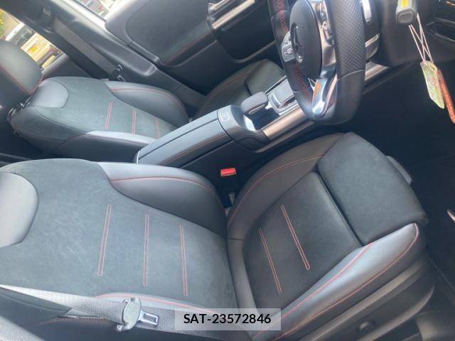 Mercedes Benz GLA-CLASS 2023-06 7221632-12