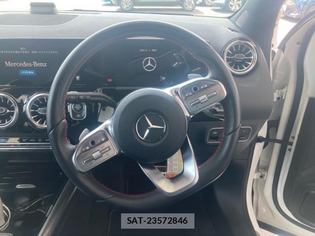 Mercedes Benz GLA-CLASS 2023-06 7221632-15