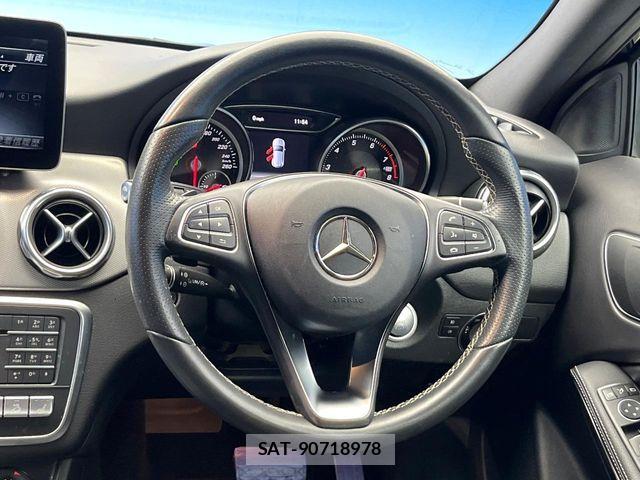 Mercedes Benz GLA-CLASS 2017-09 7221623-10