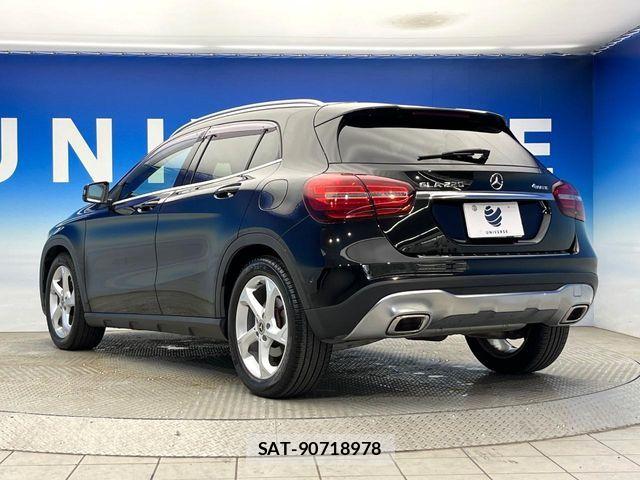 Mercedes Benz GLA-CLASS 2017-09 7221623-17