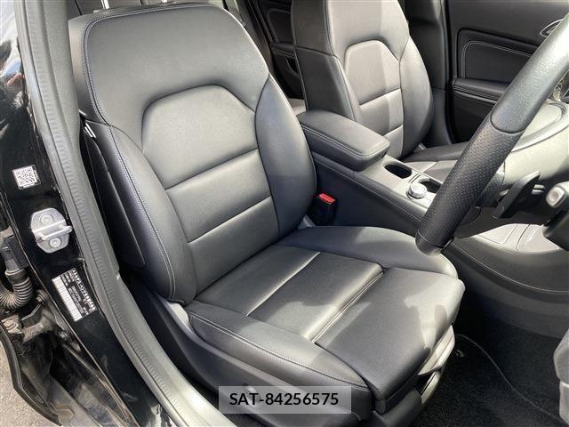Mercedes Benz GLA-CLASS 2018-06 7221622-11