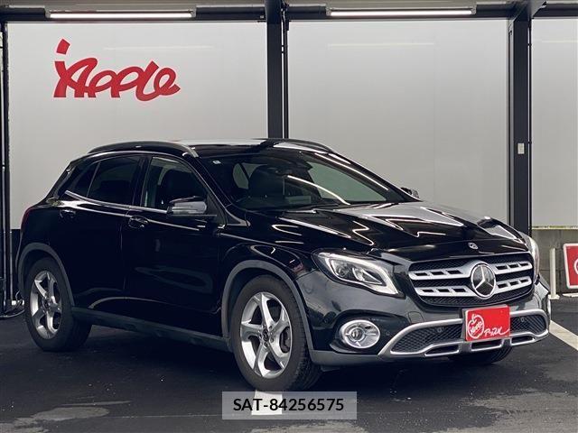 Mercedes Benz GLA-CLASS 2018-06 7221622-1