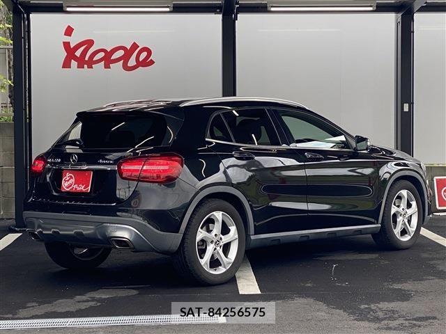 Mercedes Benz GLA-CLASS 2018-06 7221622-2