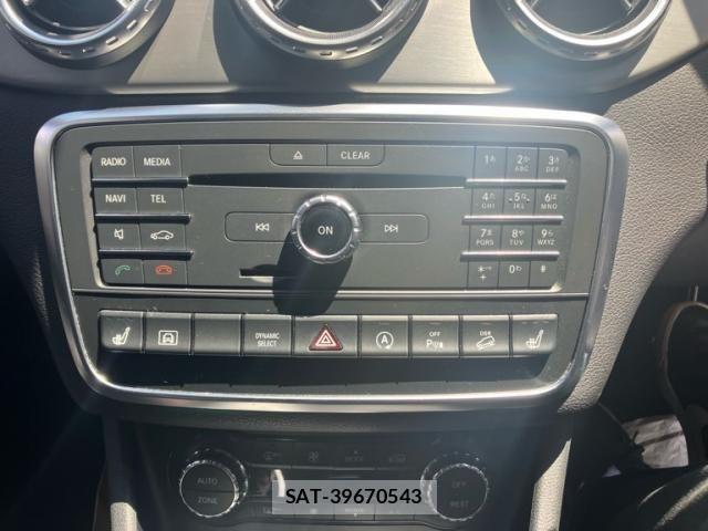 Mercedes Benz GLA-CLASS 2015-12 7221625-14