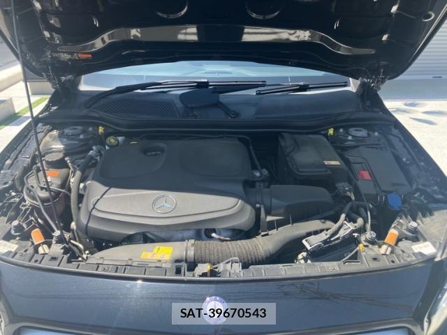 Mercedes Benz GLA-CLASS 2015-12 7221625-20