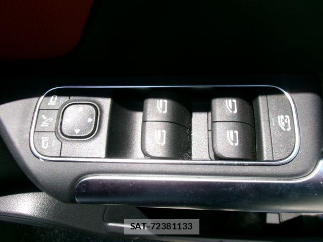 Mercedes Benz GLA-CLASS 2023-07 7221633-26