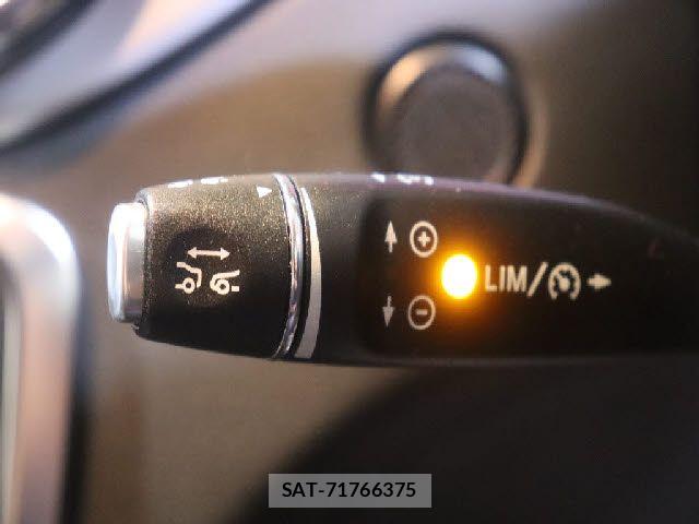 Mercedes Benz GLA-CLASS 2014-11 7221621-14