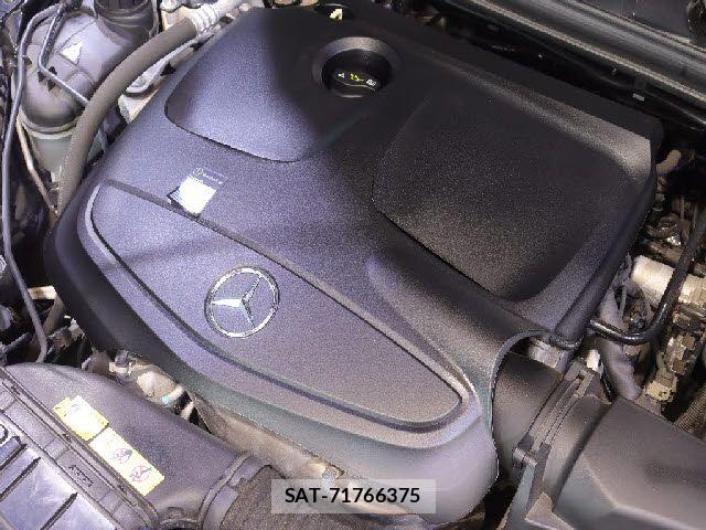 Mercedes Benz GLA-CLASS 2014-11 7221621-17