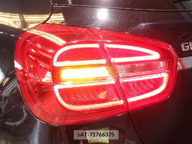 Mercedes Benz GLA-CLASS 2014-11 7221621-24