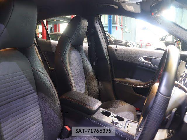 Mercedes Benz GLA-CLASS 2014-11 7221621-27