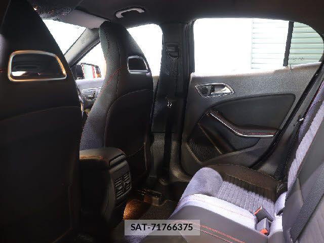 Mercedes Benz GLA-CLASS 2014-11 7221621-29
