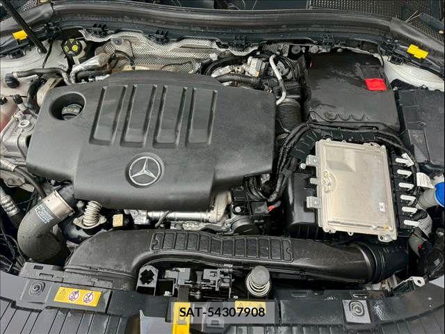 Mercedes Benz GLA-CLASS 2020-12 7221630-11