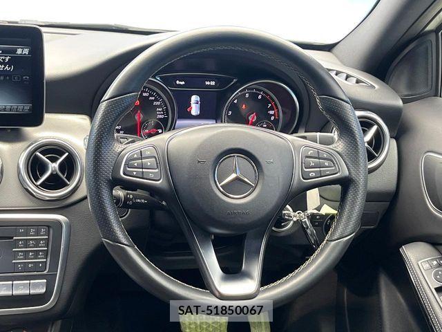Mercedes Benz GLA-CLASS 2017-08 7221619-10